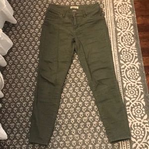 Olive skinny pant